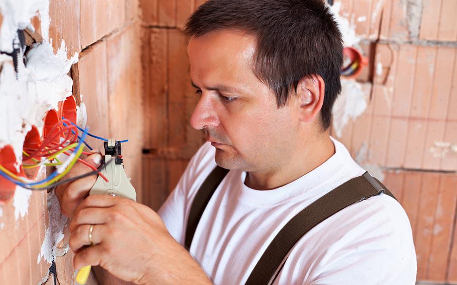 électricien artisan Paris 7